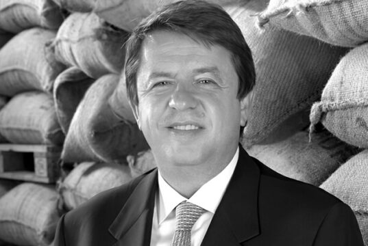 Kahve Dünyası’nın kurucusu Birol Altınkılıç hayatını kaybetti
